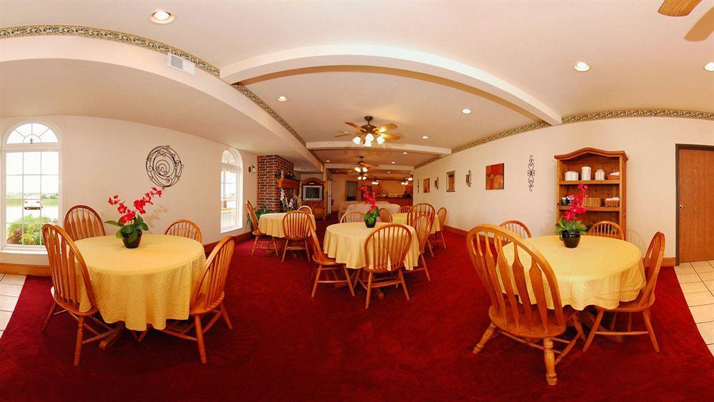 Quality Inn & Suites Chesterfield Village Springfield Buitenkant foto